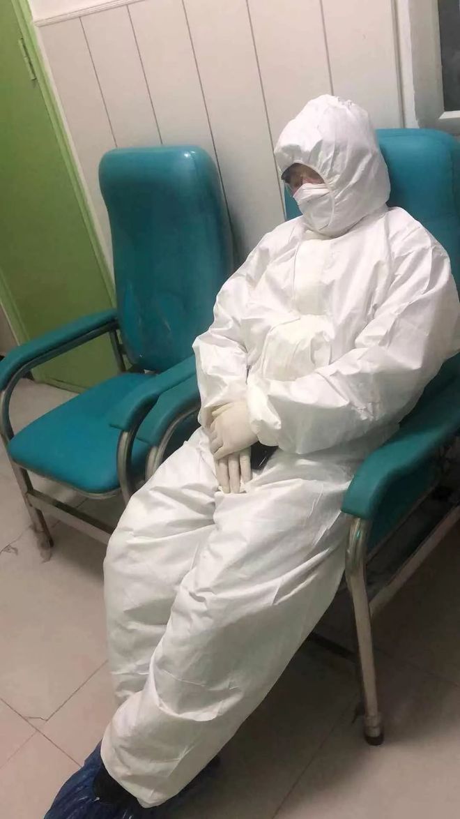 今晨北京国安备战欧篮联;临场应变细节曝光;更衣室稳定;医务组通报恢复的简单介绍 今晨北京国安备战欧篮联;临场应变细节曝光;更衣室稳定;医务组通报恢复的简单介绍