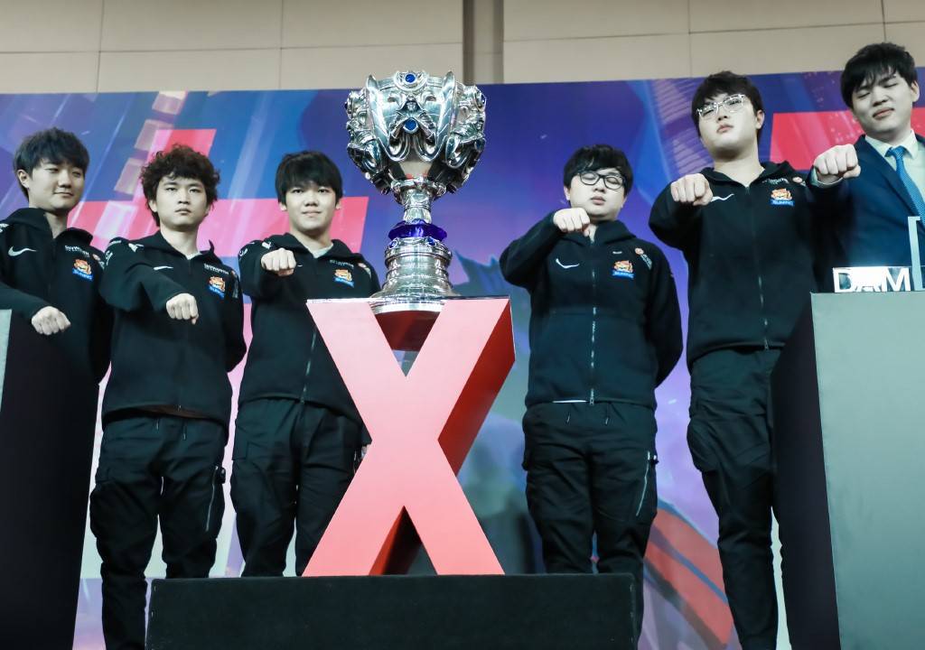 PG- rookie跟scout谁厉害 